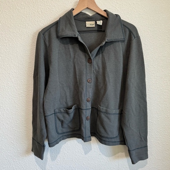 VTG L.L.Bean Women's Medium Green Button Down Cardigan Sweater Gorpcore Casual - Picture 1 of 6